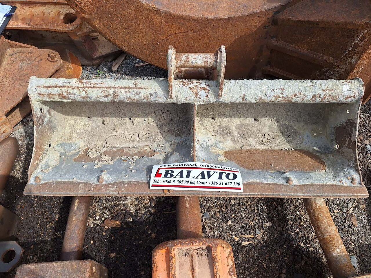 Ditch cleaning bucket 1500 mm - Excavator bucket: picture 1 Ditch cleaning bucket 1500 mm - Excavator bucket: picture 1