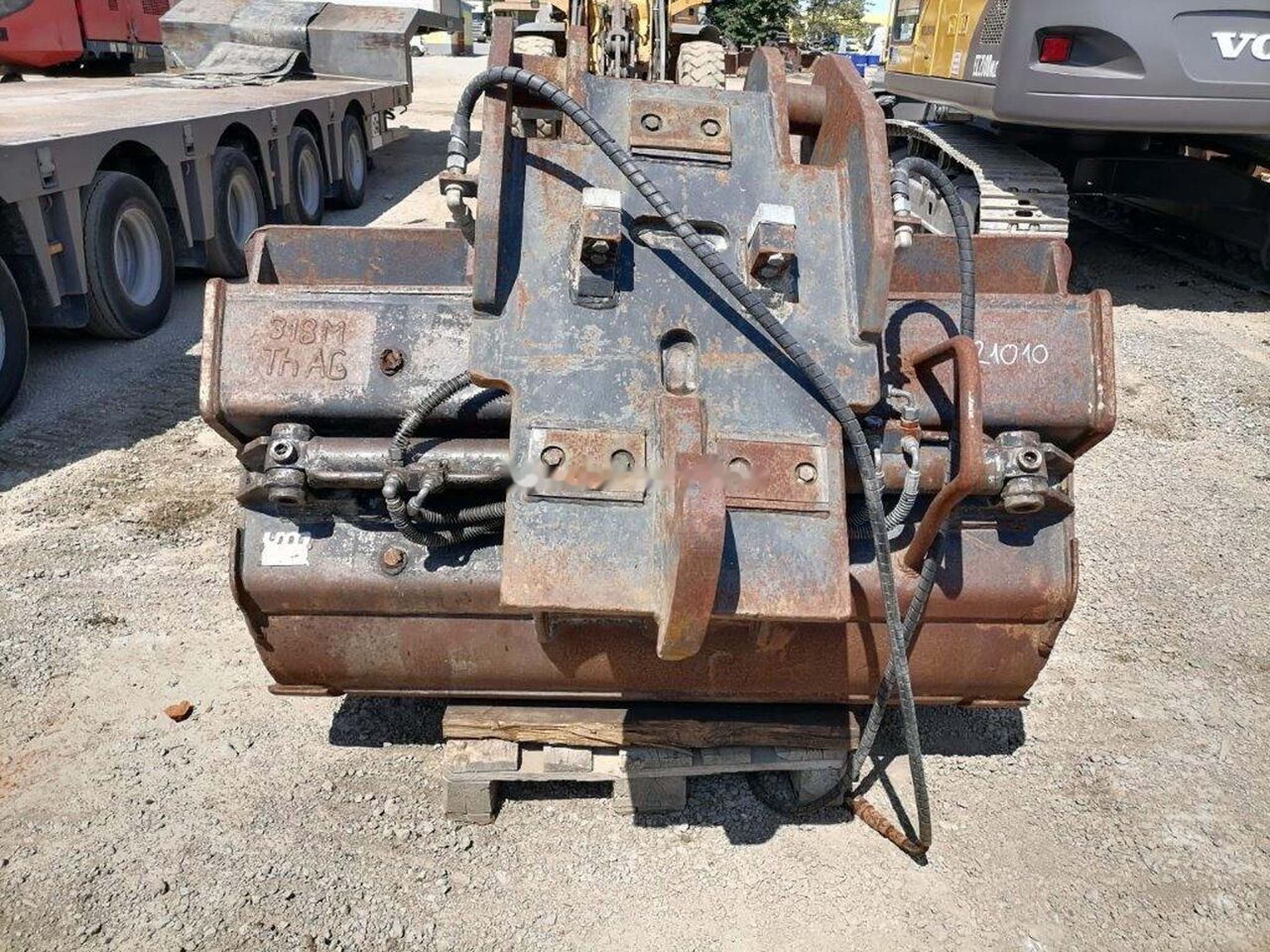 Ditch cleaning bucket 1600 mm S2 - Excavator bucket: picture 4 Ditch cleaning bucket 1600 mm S2 - Excavator bucket: picture 4