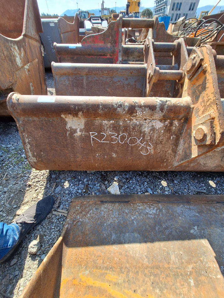 Ditch cleaning bucket 1800 mm S60 for 8-12 ton excavators - Excavator bucket for Construction machinery: picture 4 Ditch cleaning bucket 1800 mm S60 for 8-12 ton excavators - Excavator bucket for Construction machinery: picture 4