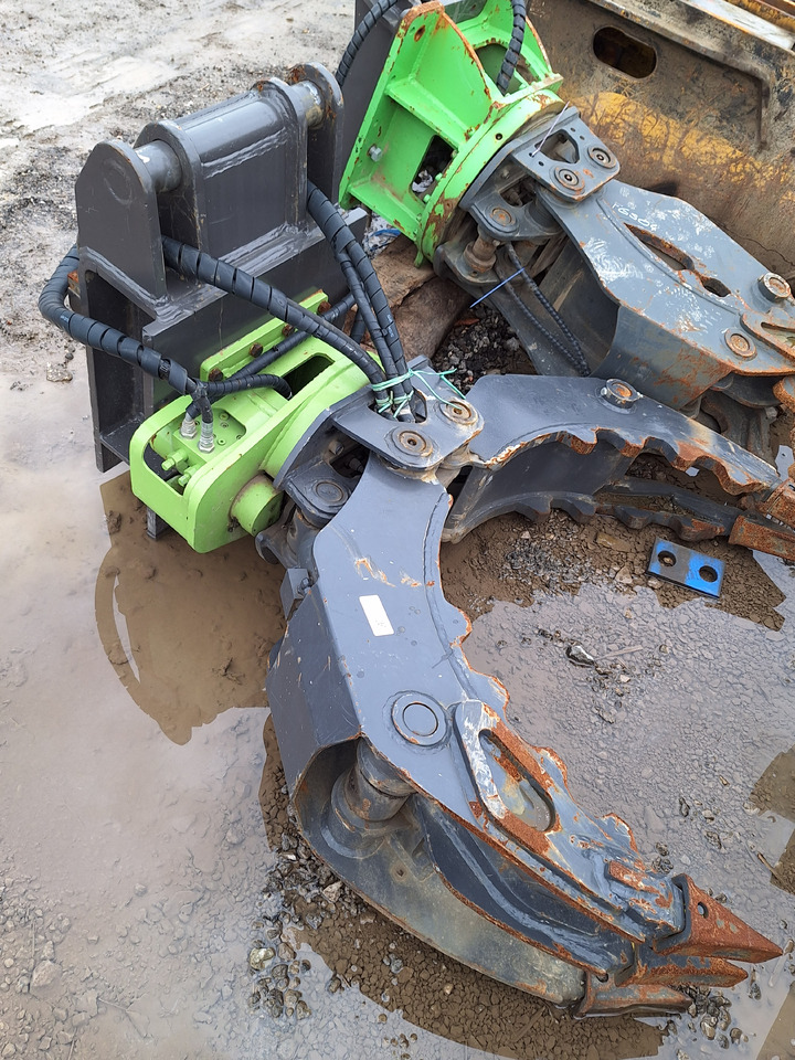 Grab BGS 04 for 8-12 ton excavators - Grapple for Excavator: picture 2 Grab BGS 04 for 8-12 ton excavators - Grapple for Excavator: picture 2