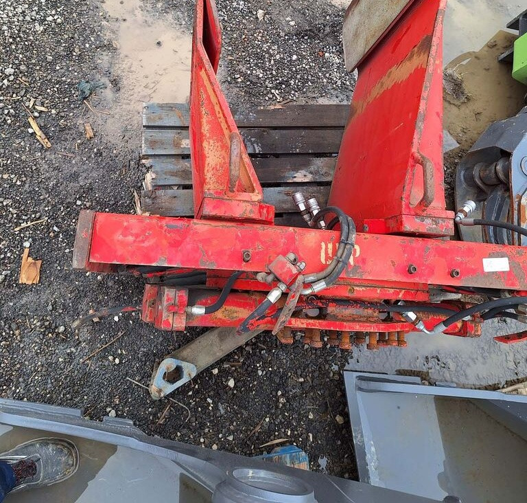 Hay bale grab - Clamp for Agricultural machinery: picture 3 Hay bale grab - Clamp for Agricultural machinery: picture 3