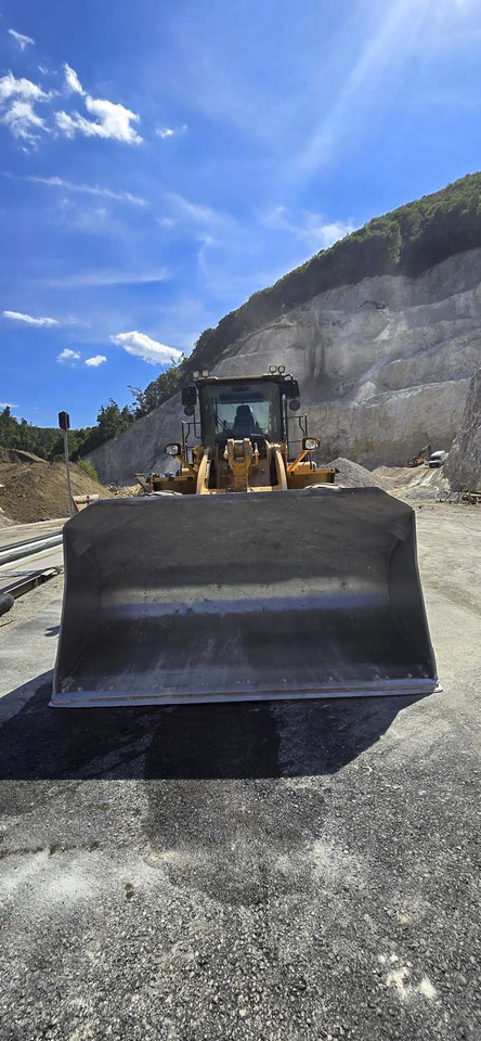 Hyundai HL970 - Wheel loader: picture 4 Hyundai HL970 - Wheel loader: picture 4
