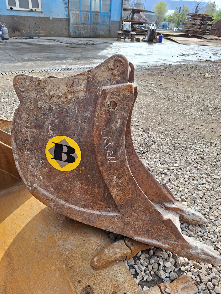 Lannen trenching bucket 400 mm - Excavator bucket: picture 2 Lannen trenching bucket 400 mm - Excavator bucket: picture 2