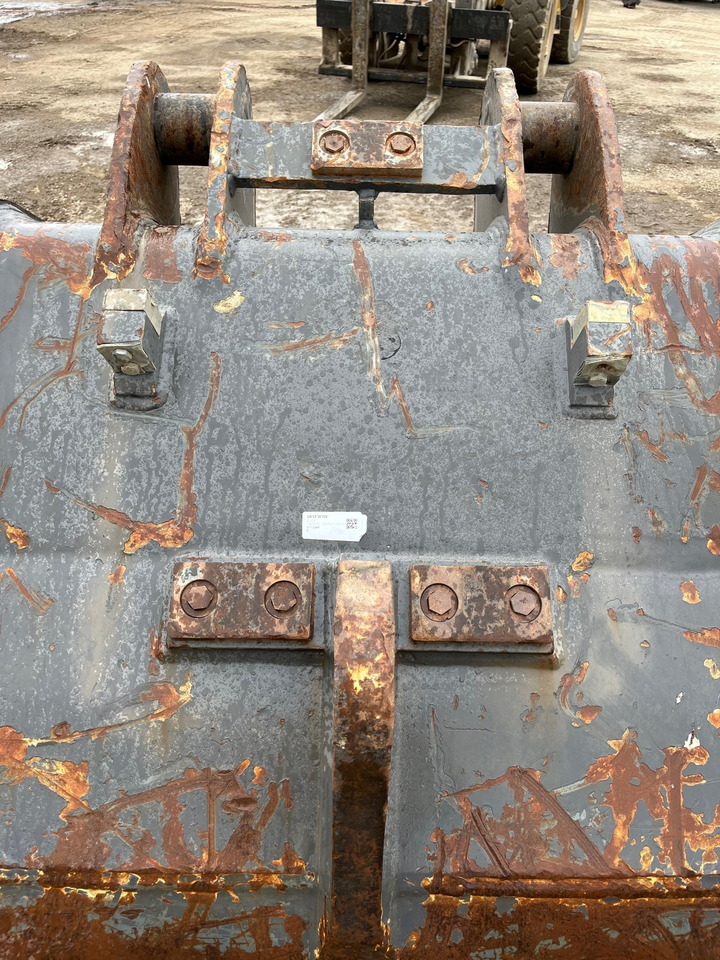 VOLVO Digging bucket 1000 mm - Excavator bucket: picture 5 VOLVO Digging bucket 1000 mm - Excavator bucket: picture 5