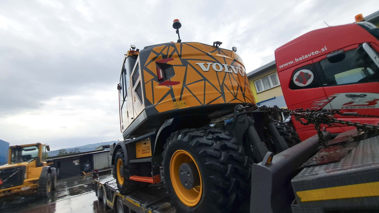 VOLVO EWR150E - Wheel excavator: picture 4 VOLVO EWR150E - Wheel excavator: picture 4