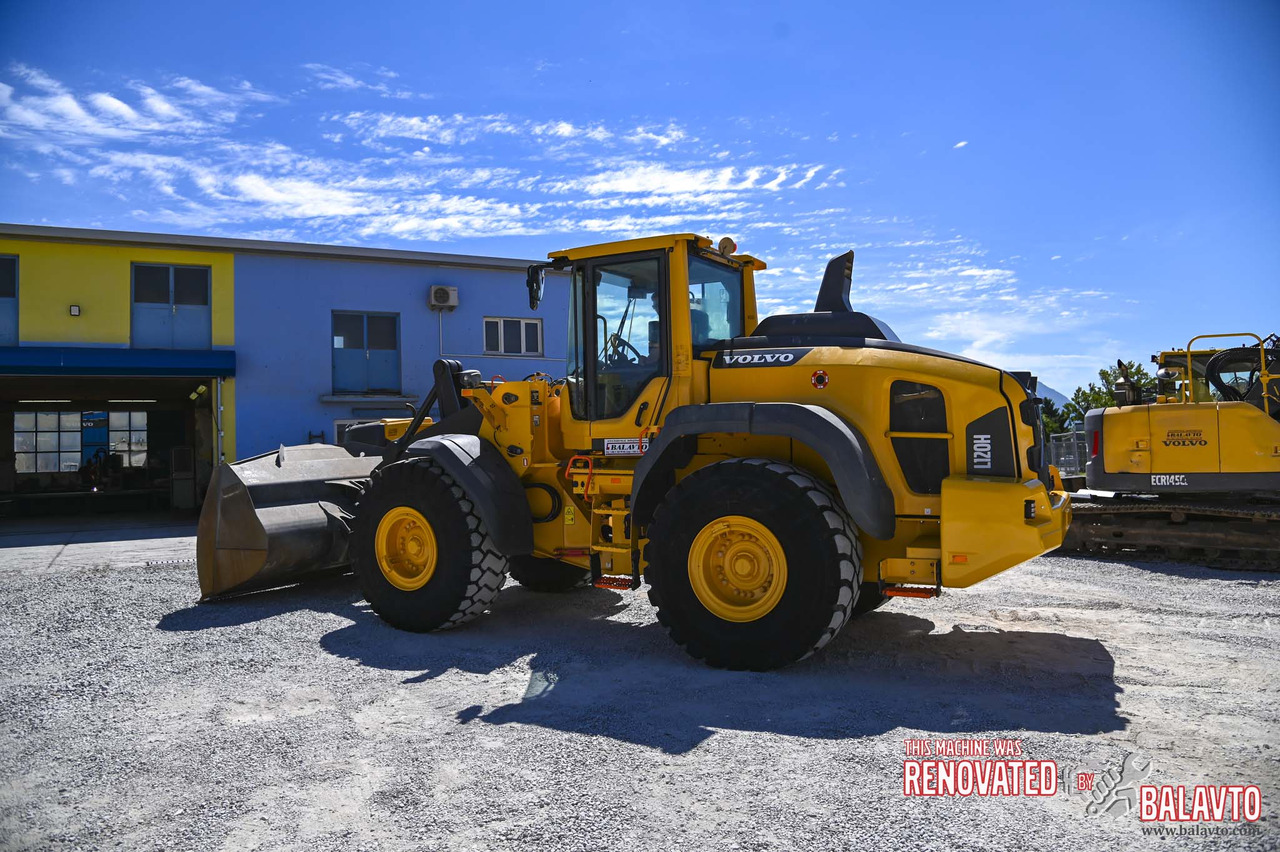 VOLVO L120H - Wheel loader: picture 4 VOLVO L120H - Wheel loader: picture 4