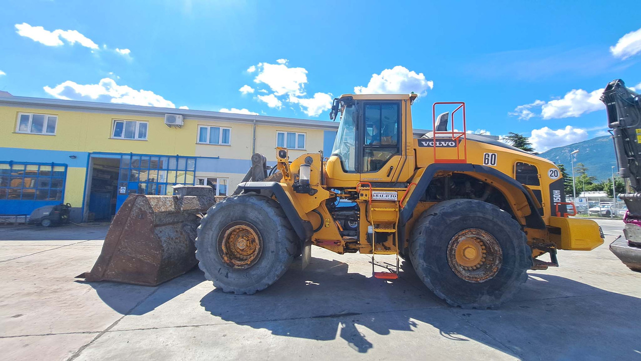 VOLVO L150H - Wheel loader: picture 2 VOLVO L150H - Wheel loader: picture 2