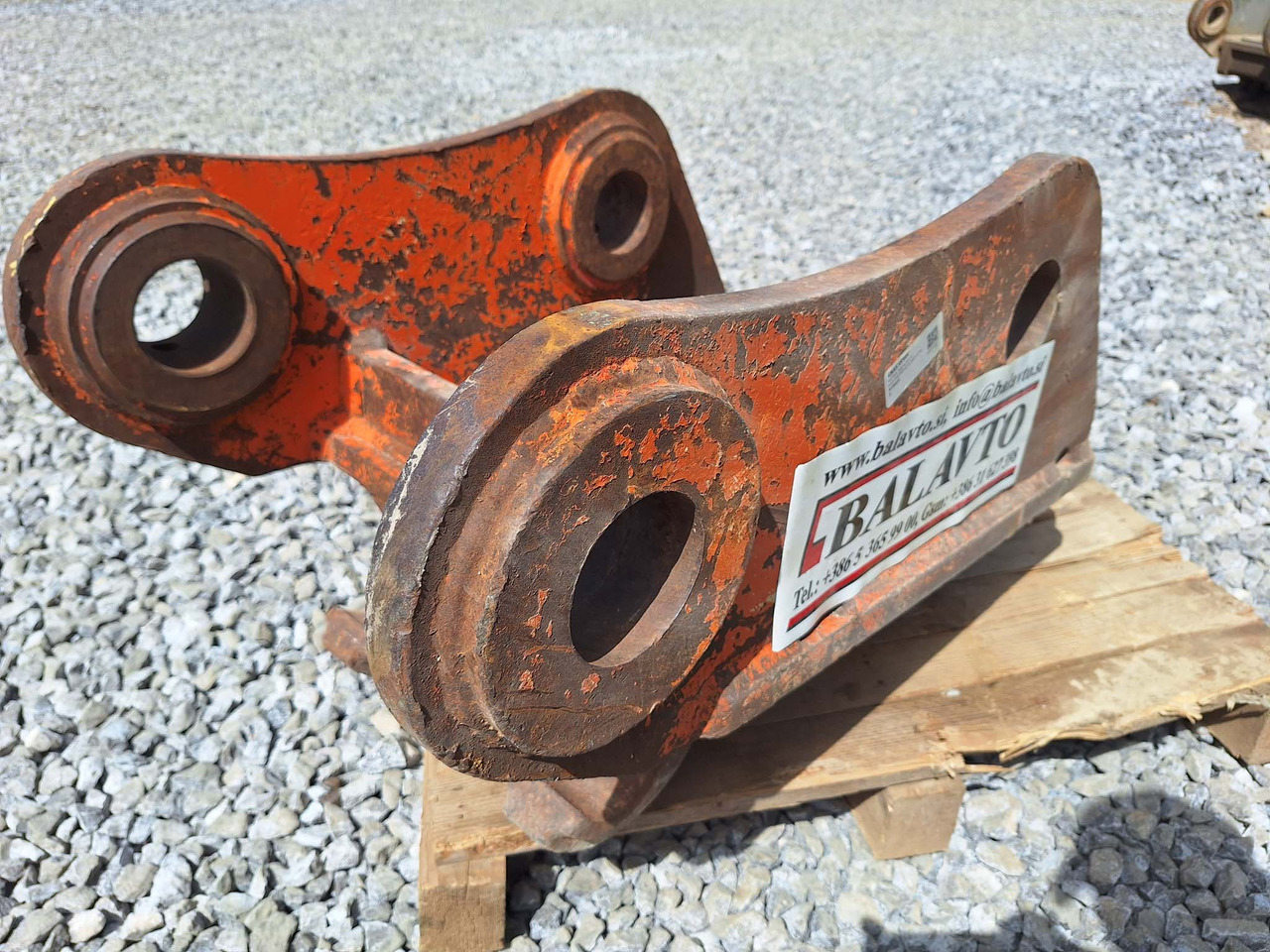 VTN hydraulic - Quick coupler for Construction machinery: picture 1 VTN hydraulic - Quick coupler for Construction machinery: picture 1