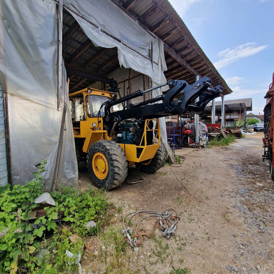 Backhoe loader Volvo BM6300: picture 6