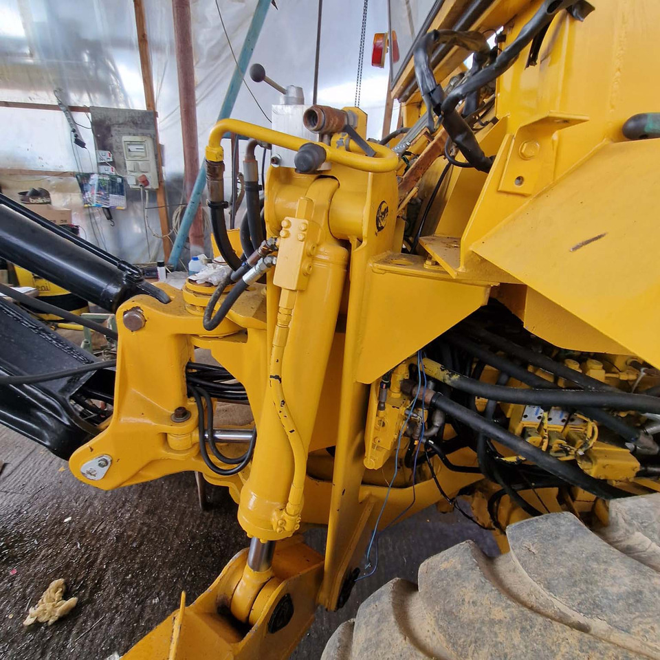 Backhoe loader Volvo BM6300: picture 11