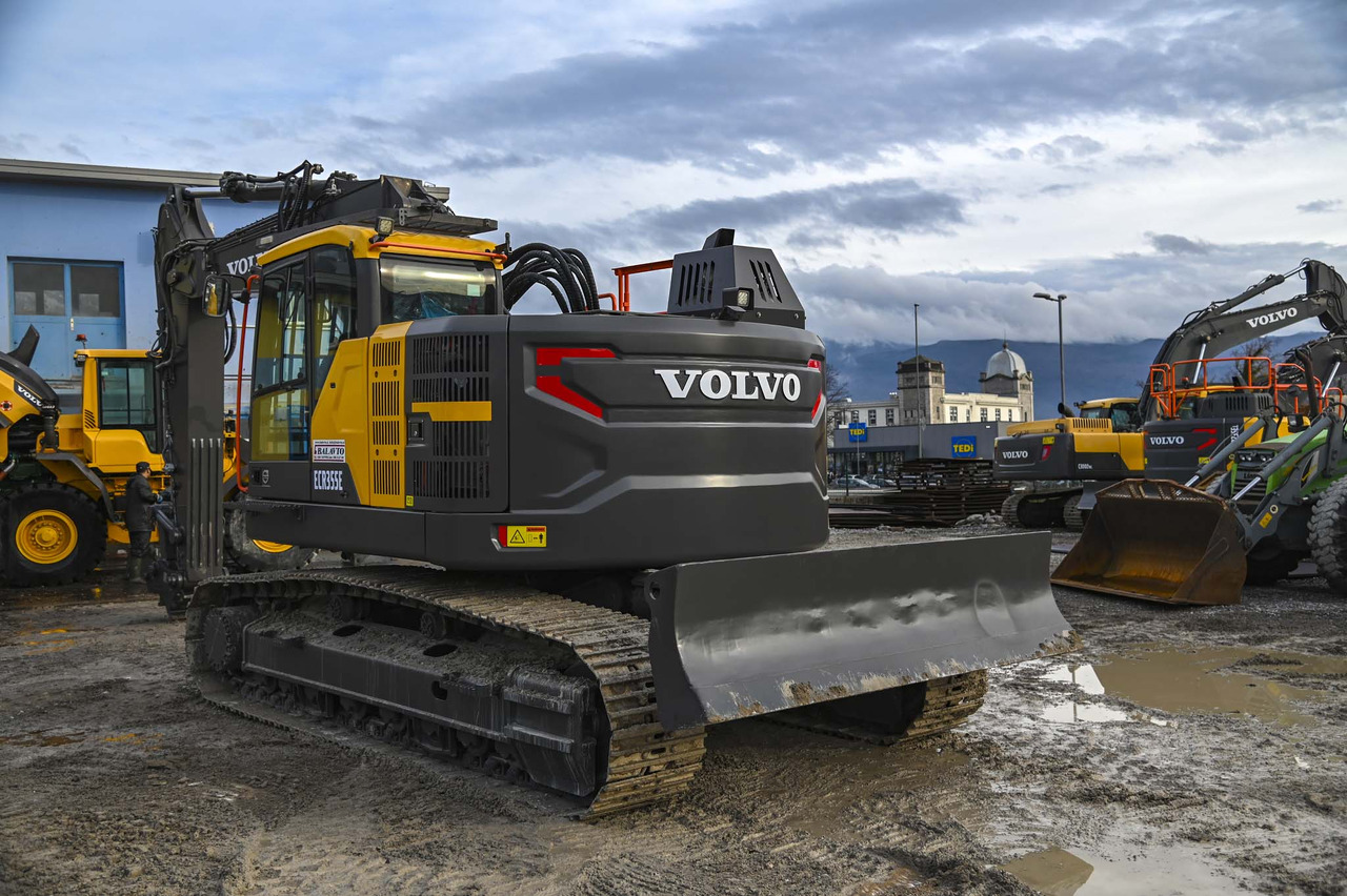 Volvo ECR355ENL - Crawler excavator: picture 5 Volvo ECR355ENL - Crawler excavator: picture 5