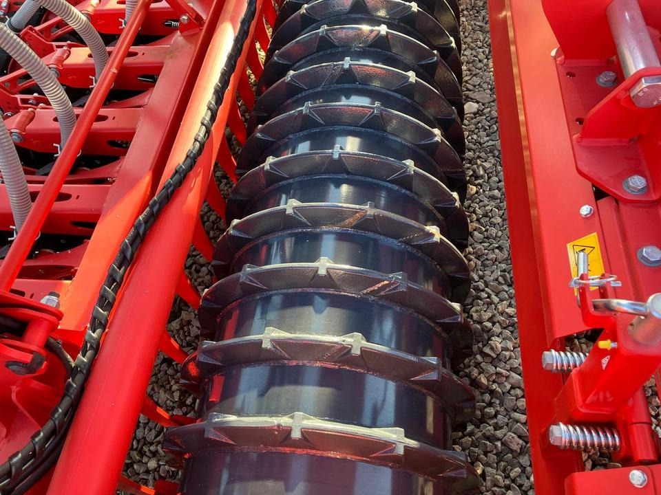Kverneland Drillkombination E-Drill und S-Serie 3,00m - Combine seed drill: picture 5 Kverneland Drillkombination E-Drill und S-Serie 3,00m - Combine seed drill: picture 5