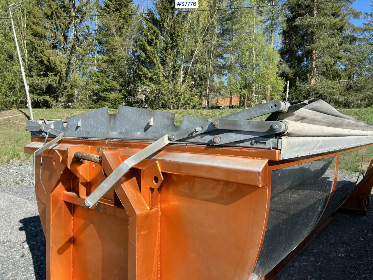 Roll-off container Balticum Frinab LV-13,5 Asphalt flatbed: picture 13