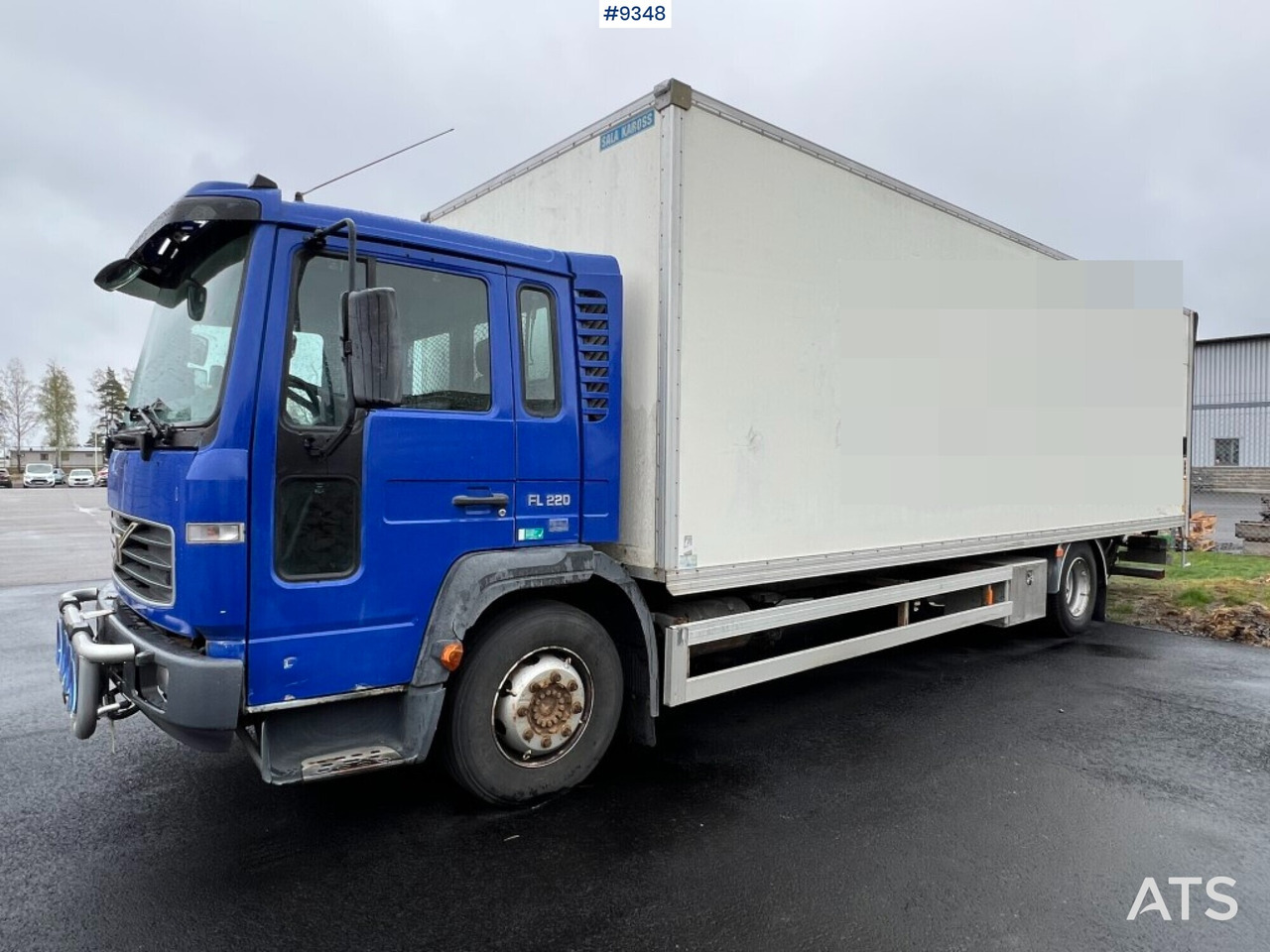 Box truck Box Truck Volvo FL6 4X2 with tail lift: picture 12