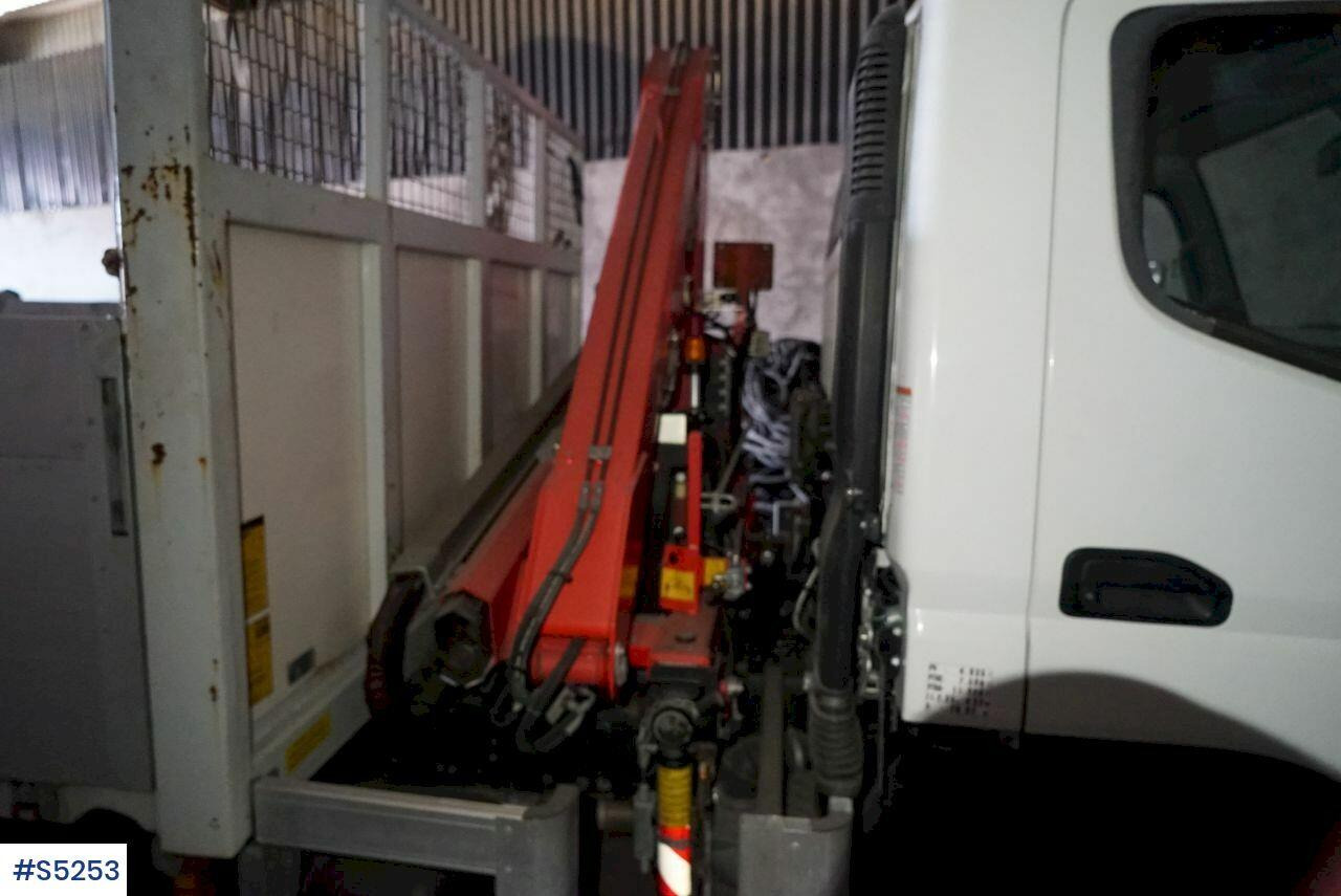 Crane truck Crane truck with flat Mitsubishi Canter 7C15: picture 15