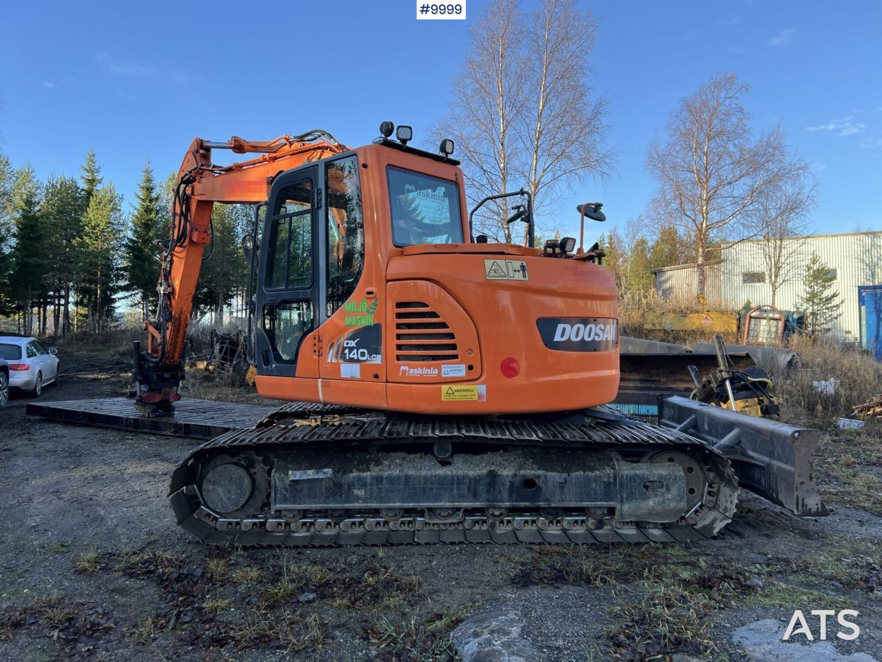 Doosan DX140LCR-3 Excavator with rotator - Crawler excavator: picture 3 Doosan DX140LCR-3 Excavator with rotator - Crawler excavator: picture 3