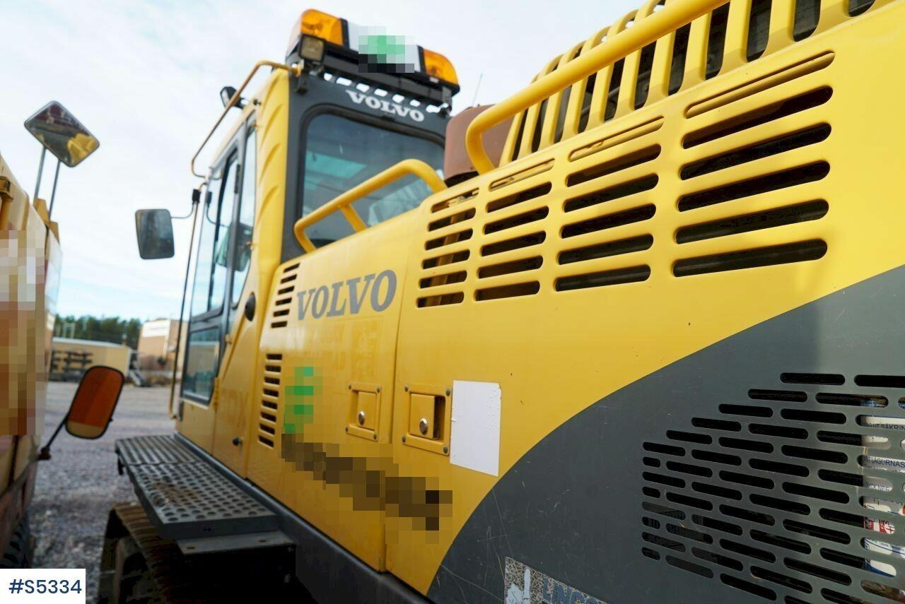 Excavator EXCAVATOR Volvo EC360 BLC  WITH BUCKET: picture 8