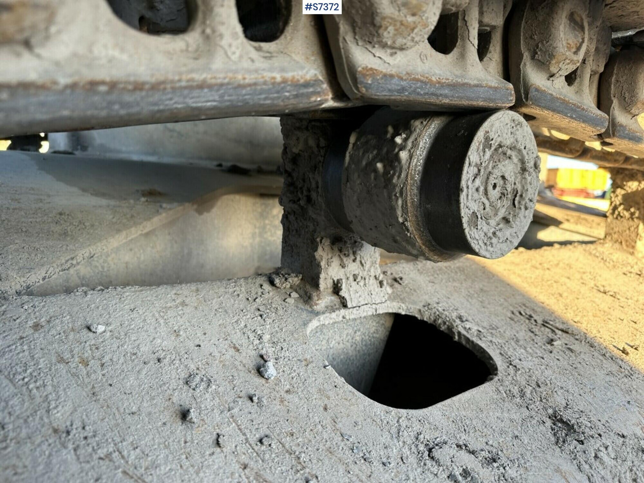 Excavator EXCAVATOR WITH ROTOR, KOBELCO SK270SRLC-5 , DIGGING SYSTEM AND BUCKETS: picture 11