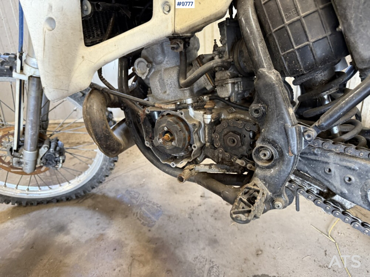 Motorcycle Enduro-tuned Yamaha YZ250 Rep. object: picture 9