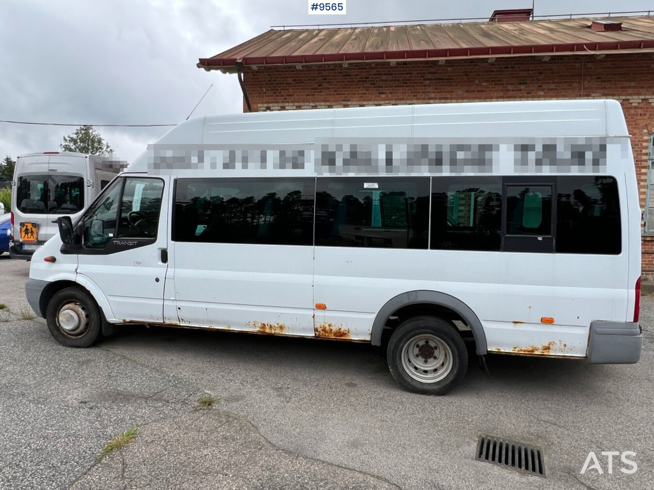 Minibus, Passenger van Minibus - 16-seater bus - FORD TRANSIT 430L 17-P B: picture 9
