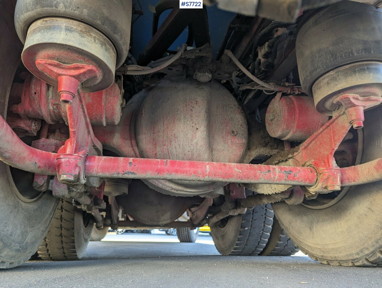 Lease a Tipper Truck DAF FAT XF530Z Tipper Truck DAF FAT XF530Z: picture 17 Lease a Tipper Truck DAF FAT XF530Z Tipper Truck DAF FAT XF530Z: picture 17