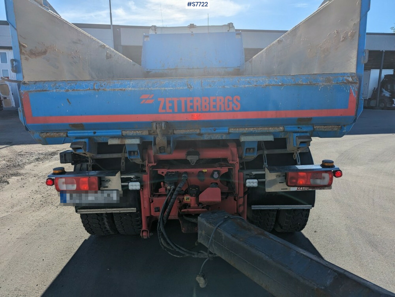 Lease a Tipper Truck DAF FAT XF530Z Tipper Truck DAF FAT XF530Z: picture 9 Lease a Tipper Truck DAF FAT XF530Z Tipper Truck DAF FAT XF530Z: picture 9