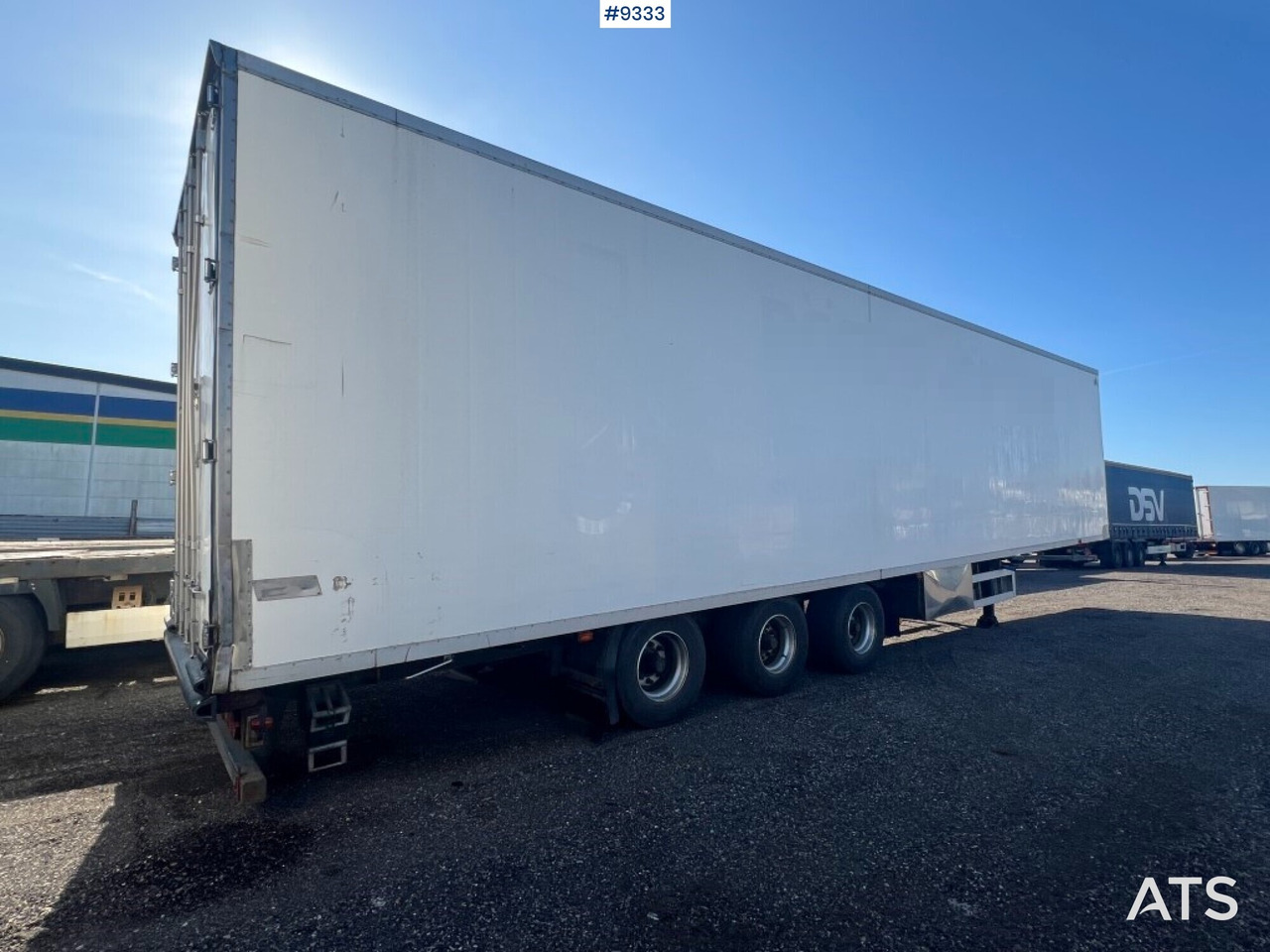 Trailer NOPA SL 240 - Closed box semi-trailer: picture 3 Trailer NOPA SL 240 - Closed box semi-trailer: picture 3