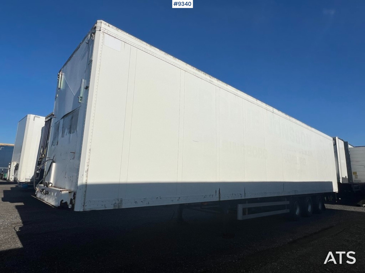 Trailer - SCHMITZ SKO 24 - Closed box semi-trailer: picture 3 Trailer - SCHMITZ SKO 24 - Closed box semi-trailer: picture 3