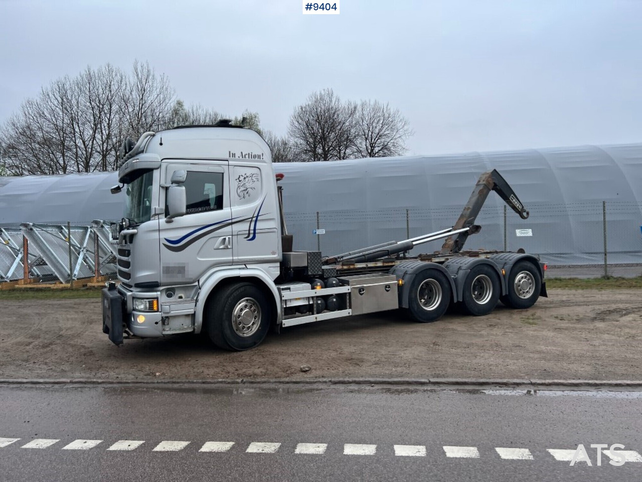 Hook lift truck Tridem hooklift SCANIA G490 8X4*4 (VIDEO): picture 1