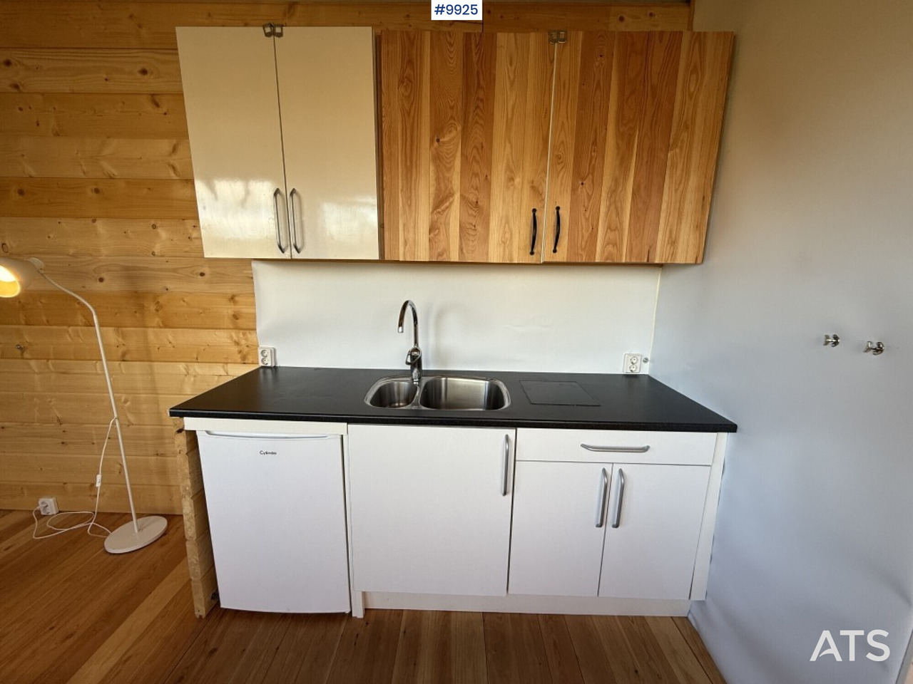 Box truck, Camper Volvo FM9 4X2 Recreational Vehicle (RV): picture 27 Box truck, Camper Volvo FM9 4X2 Recreational Vehicle (RV): picture 27