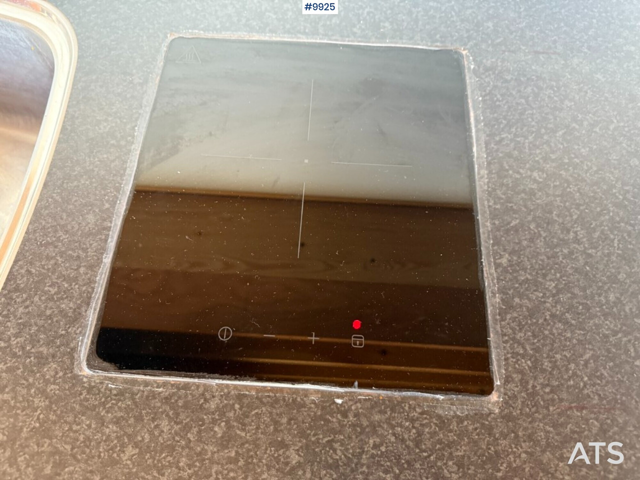 Box truck, Camper Volvo FM9 4X2 Recreational Vehicle (RV): picture 14 Box truck, Camper Volvo FM9 4X2 Recreational Vehicle (RV): picture 14