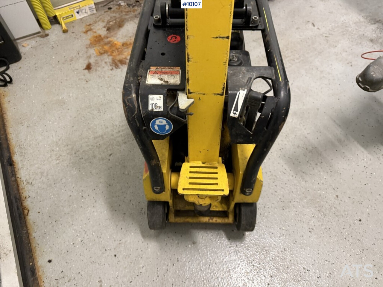 Wacker Neuson BPU 2040A plate compactor - Vibratory plate: picture 5 Wacker Neuson BPU 2040A plate compactor - Vibratory plate: picture 5
