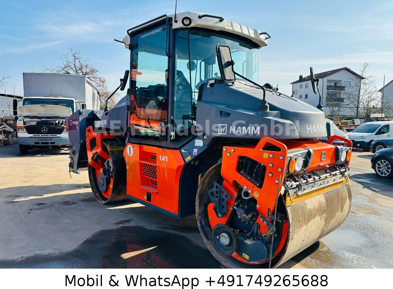 Hamm DV+ 90i VO-S Tandemwalze *Streuer/Schneider - Road roller: picture 5 Hamm DV+ 90i VO-S Tandemwalze *Streuer/Schneider - Road roller: picture 5