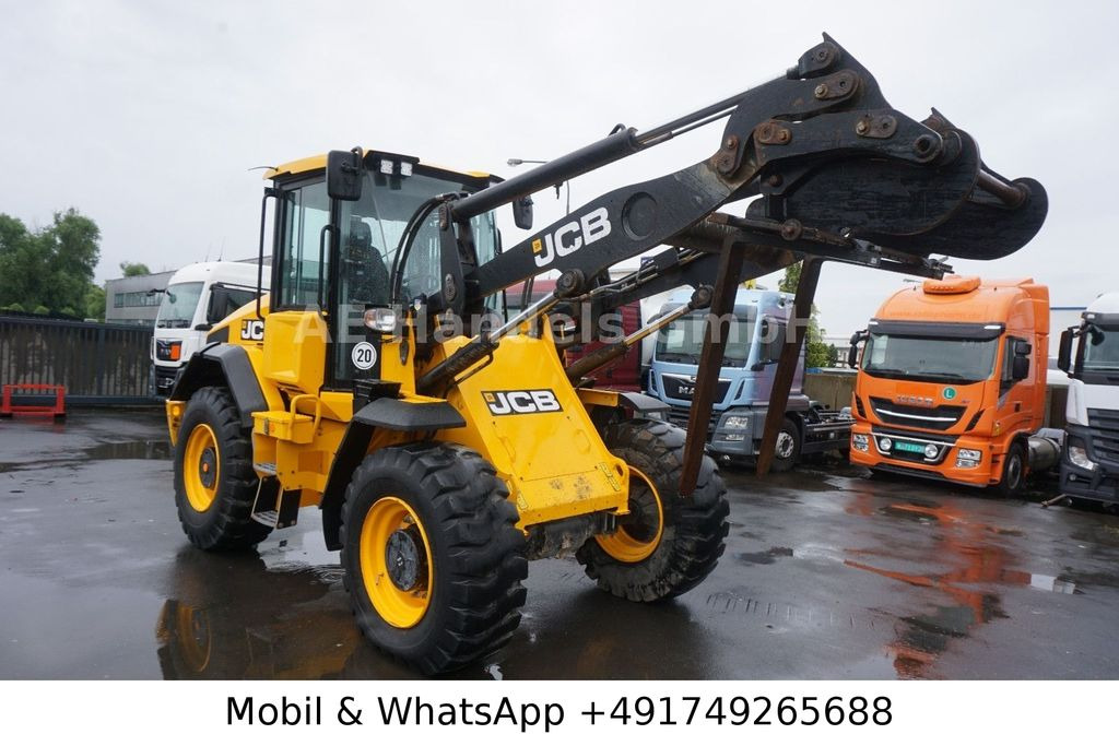 JCB 417 HT T4F *Schaufel/Gabel/Schnellwechsler/Klima - Wheel loader: picture 3 JCB 417 HT T4F *Schaufel/Gabel/Schnellwechsler/Klima - Wheel loader: picture 3