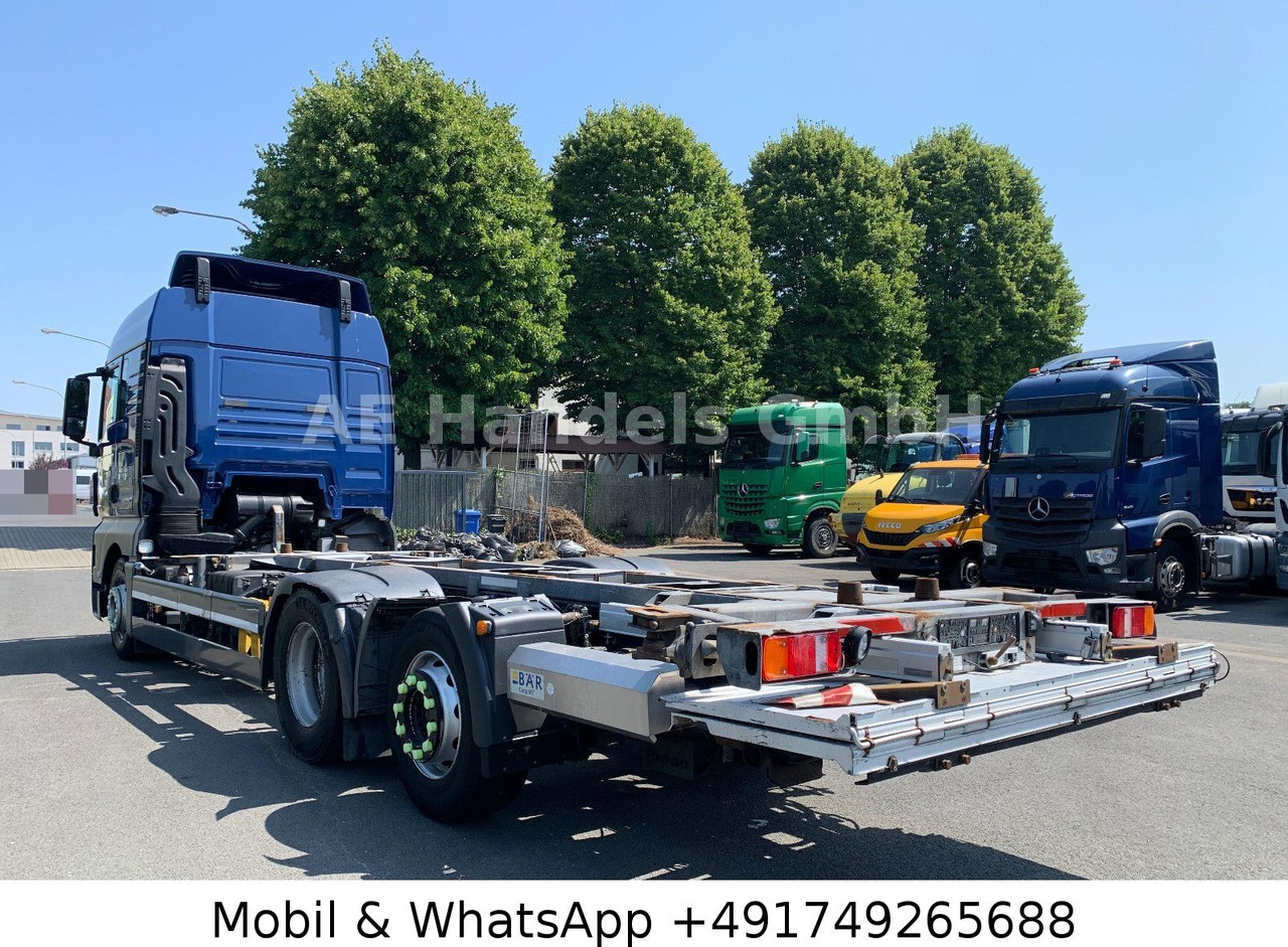 MAN TGX 26.440 XLX LL 6x2 *Retarder/LDW/LBW/3.Lenk - Container transporter/ Swap body truck: picture 3 MAN TGX 26.440 XLX LL 6x2 *Retarder/LDW/LBW/3.Lenk - Container transporter/ Swap body truck: picture 3