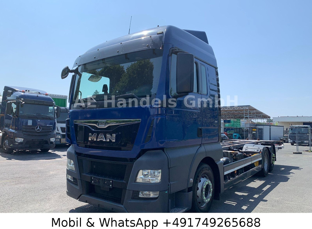 MAN TGX 26.440 XLX LL 6x2 *Retarder/LDW/LBW/3.Lenk - Container transporter/ Swap body truck: picture 1 MAN TGX 26.440 XLX LL 6x2 *Retarder/LDW/LBW/3.Lenk - Container transporter/ Swap body truck: picture 1