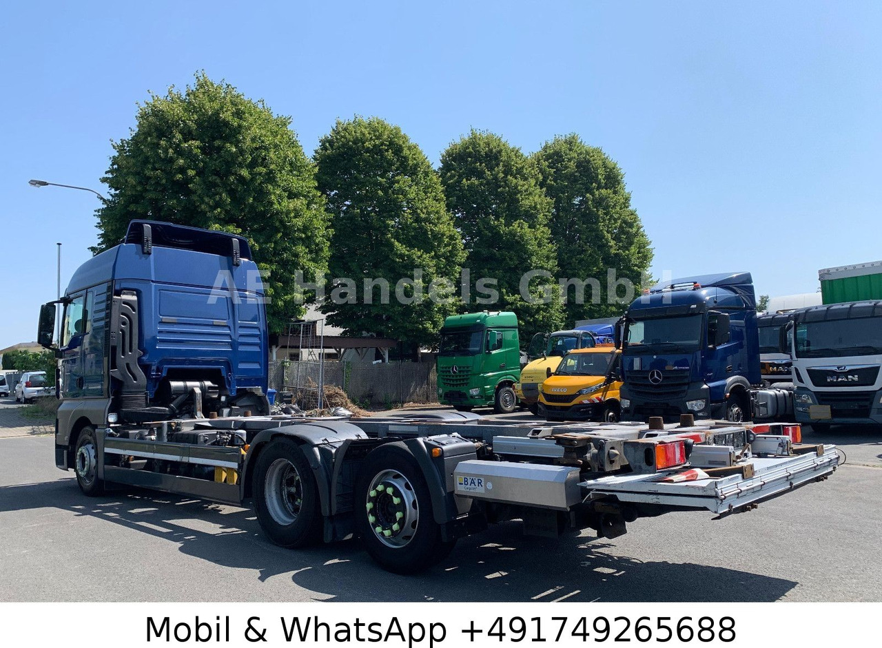 MAN TGX 26.440 XLX LL 6x2 *Retarder/LDW/LBW/3.Lenk - Container transporter/ Swap body truck: picture 2 MAN TGX 26.440 XLX LL 6x2 *Retarder/LDW/LBW/3.Lenk - Container transporter/ Swap body truck: picture 2