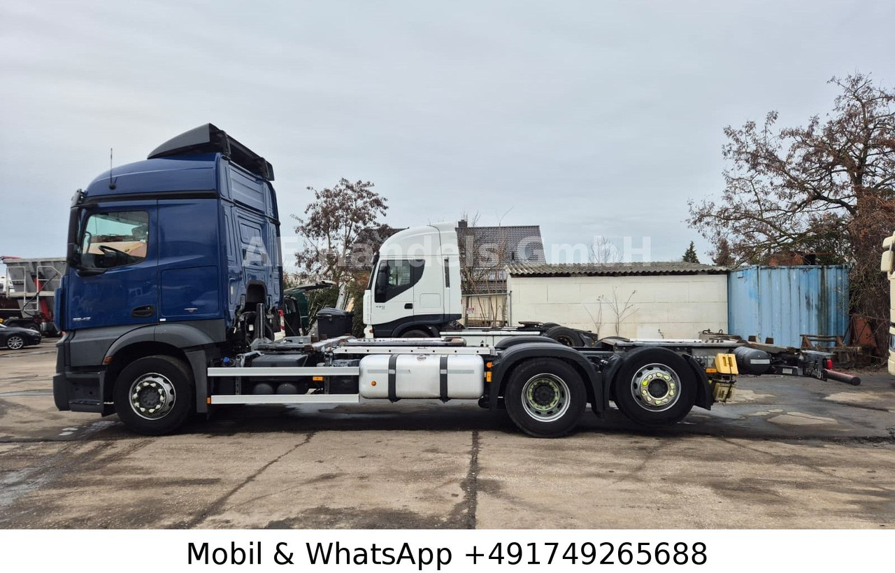 Mercedes-Benz Actros 4 2542 StreamSpace LL BDF *Retader/Multi - Container transporter/ Swap body truck: picture 3 Mercedes-Benz Actros 4 2542 StreamSpace LL BDF *Retader/Multi - Container transporter/ Swap body truck: picture 3