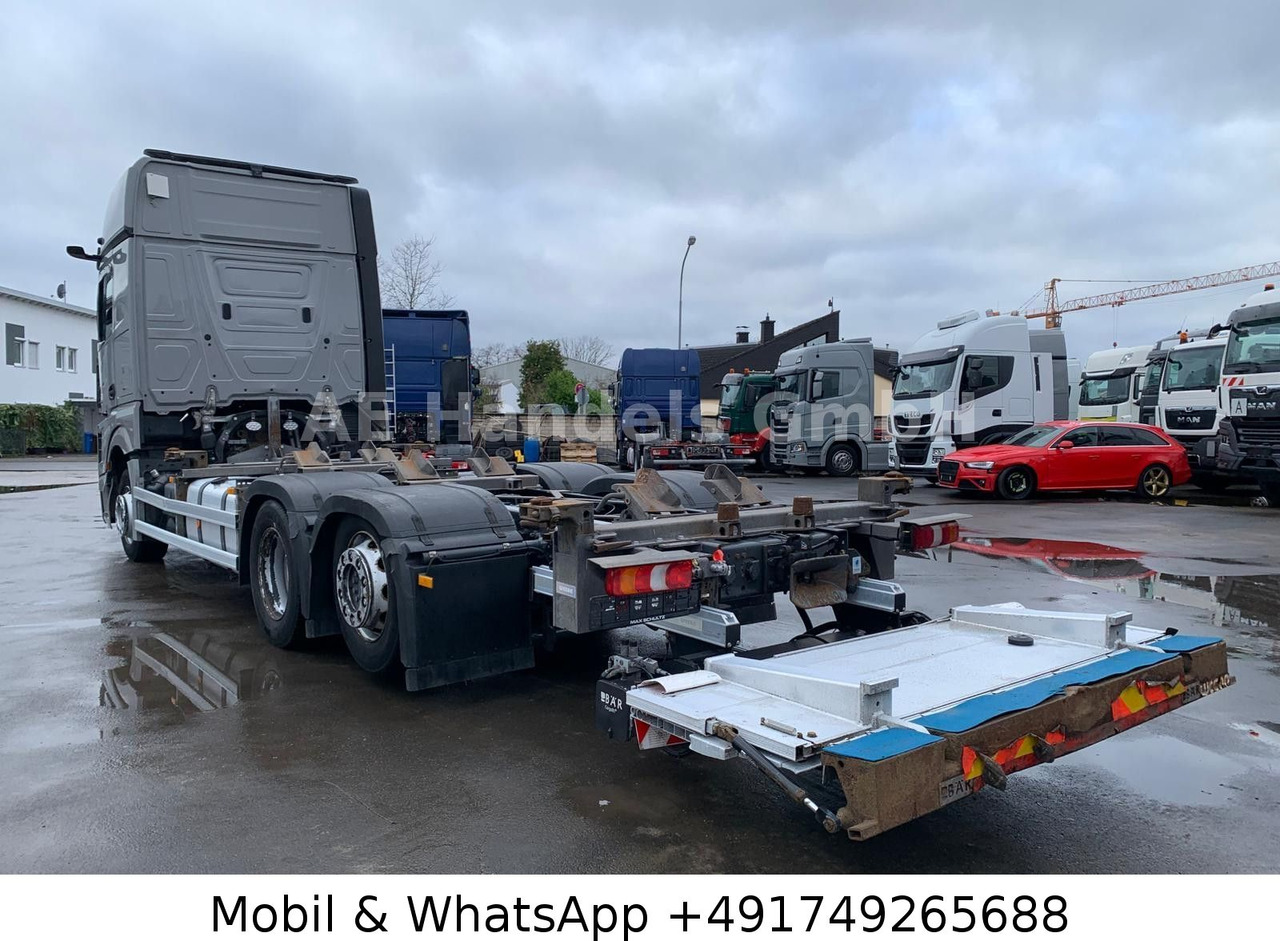 Mercedes-Benz Actros V 2545 GigaSpace BDF *Retarder/Multi/LBW - Container transporter/ Swap body truck: picture 5 Mercedes-Benz Actros V 2545 GigaSpace BDF *Retarder/Multi/LBW - Container transporter/ Swap body truck: picture 5