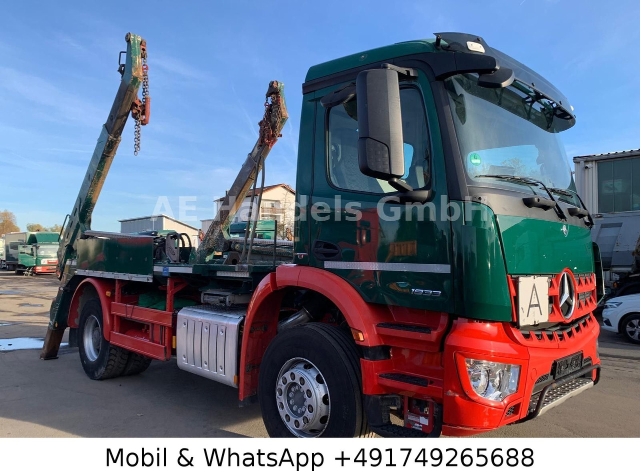 Lease a  Mercedes-Benz Arocs 4 1833 ClassicSpace Meiller AK 12.T *Funk Mercedes-Benz Arocs 4 1833 ClassicSpace Meiller AK 12.T *Funk: picture 8