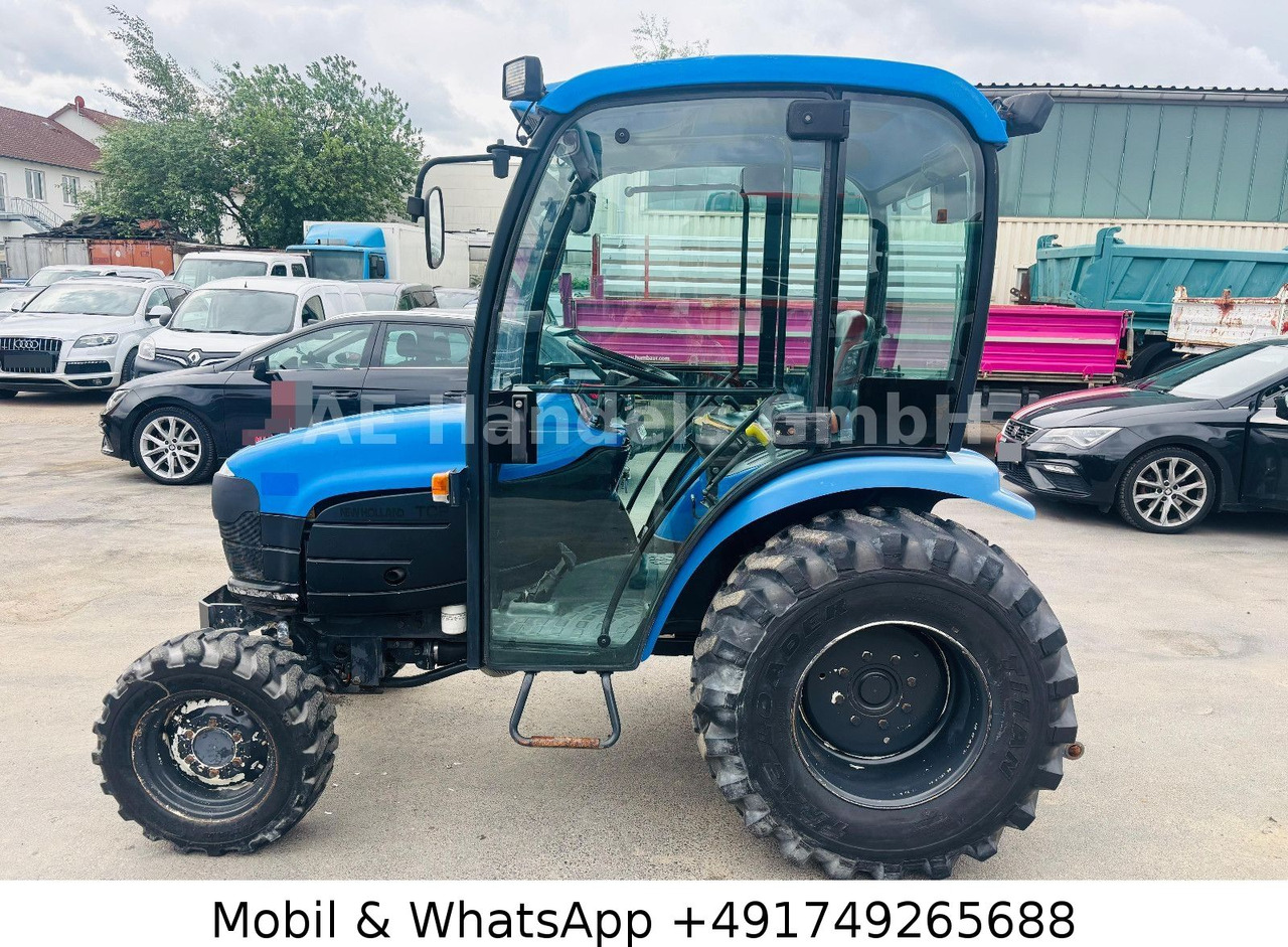 New Holland TC22D Compact Tractor *1500Std./StraßenZulassung - Farm tractor: picture 2 New Holland TC22D Compact Tractor *1500Std./StraßenZulassung - Farm tractor: picture 2