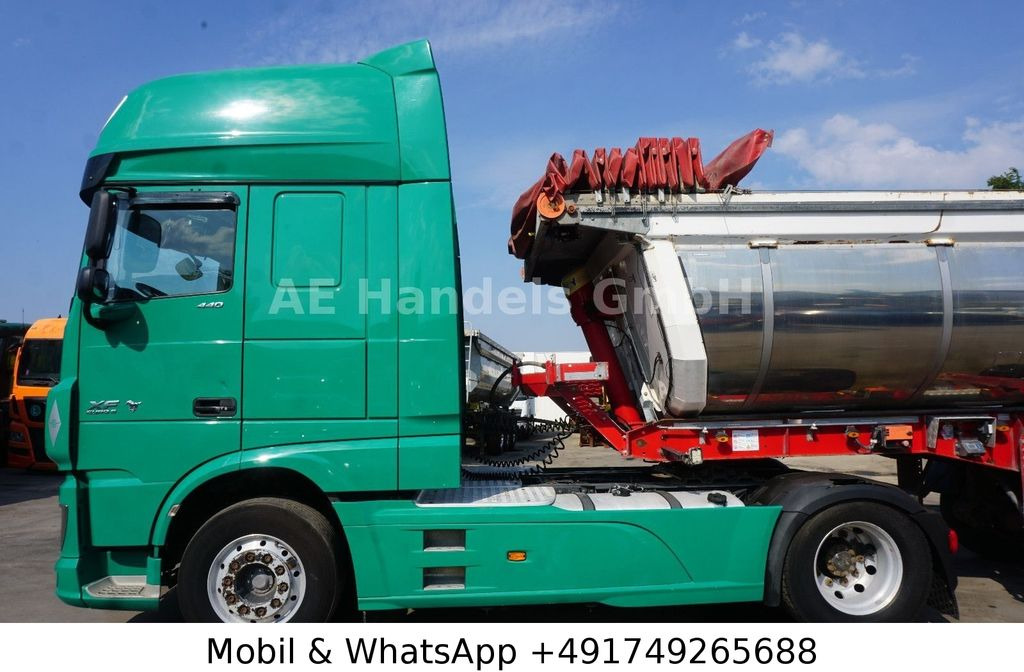 DAF XF 440 SSC BL *ACC/LDW/Standklima/Vollspoiler/TV - Tractor unit: picture 5 DAF XF 440 SSC BL *ACC/LDW/Standklima/Vollspoiler/TV - Tractor unit: picture 5