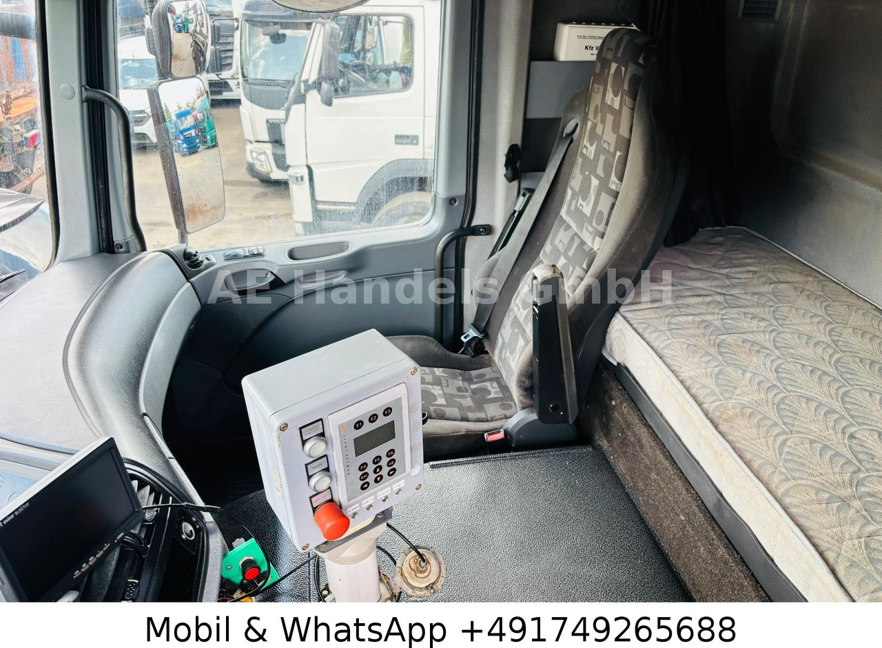 Lease a  Mercedes-Benz Actros MP3 3348 6x6 BB Bindemittelstreuer*Kamera Mercedes-Benz Actros MP3 3348 6x6 BB Bindemittelstreuer*Kamera: picture 19