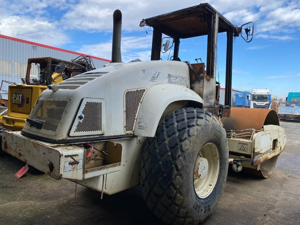 CAT CS-563E Origine Française /Certificat CE endommagé - Roller: picture 4 CAT CS-563E Origine Française /Certificat CE endommagé - Roller: picture 4