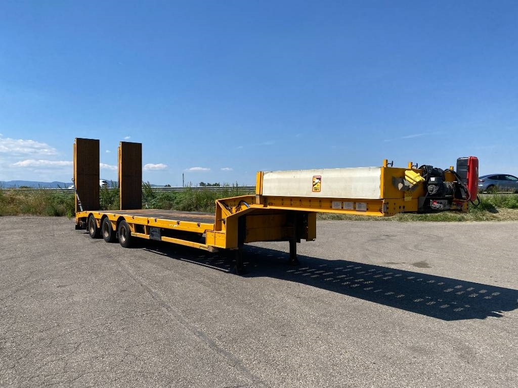 Faymonville MULTIMAX F-S43-1AAF-F-001 1er Main - Low loader semi-trailer: picture 4 Faymonville MULTIMAX F-S43-1AAF-F-001 1er Main - Low loader semi-trailer: picture 4