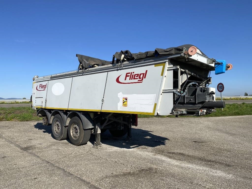 Fliegl THERMO ASS372/Asphalt-Profi endommagée - Tipper semi-trailer: picture 3 Fliegl THERMO ASS372/Asphalt-Profi endommagée - Tipper semi-trailer: picture 3