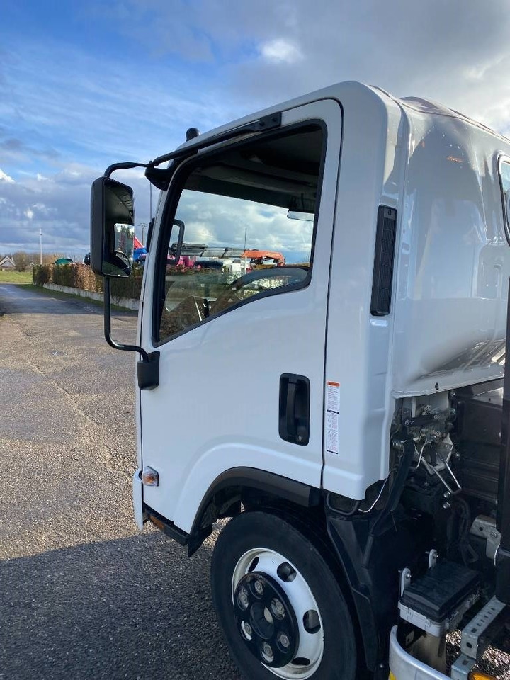 Tow truck Isuzu P75-S2/MONZA 1er Main Carte grise Française: picture 45 Tow truck Isuzu P75-S2/MONZA 1er Main Carte grise Française: picture 45