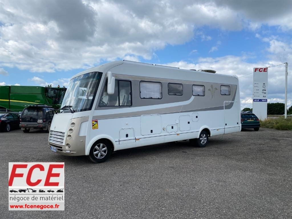 Iveco Niesmann+Bischoff FLAIR 800i CEBW - Integrated motorhome: picture 1 Iveco Niesmann+Bischoff FLAIR 800i CEBW - Integrated motorhome: picture 1