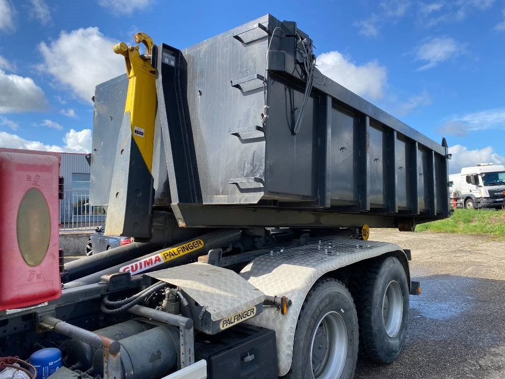 Hook lift truck Iveco TRAKKER 410/EEV -PALFINGER PK13001-T18 endommagé: picture 41