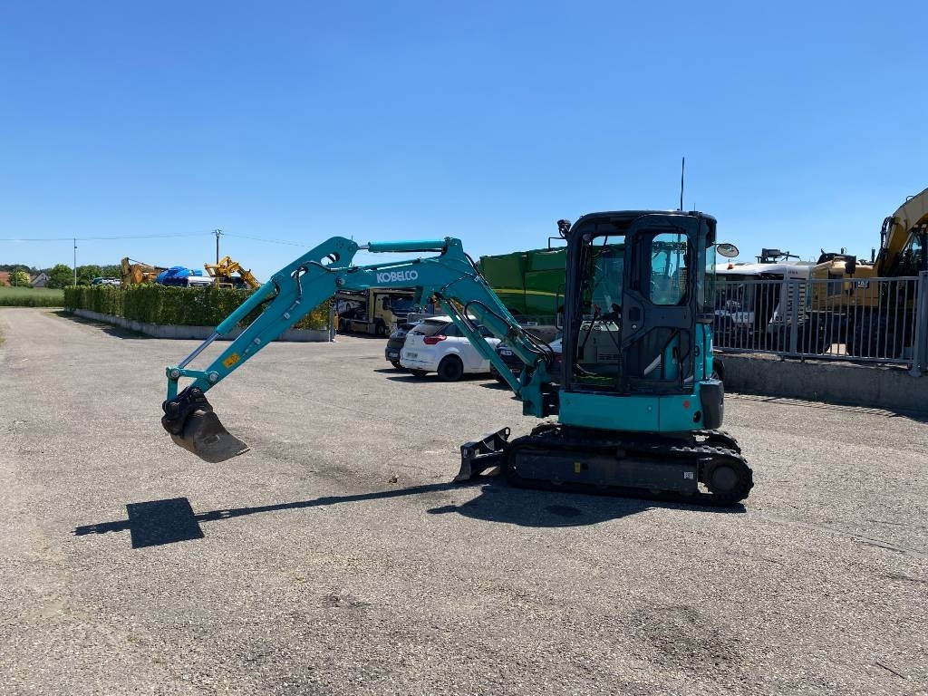 Mini excavator Kobelco SK28SR-6E 1er Main Origine Française endommagée: picture 6 Mini excavator Kobelco SK28SR-6E 1er Main Origine Française endommagée: picture 6